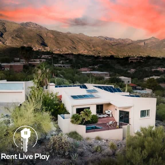 Hot Tub/Pool, Views, Pets-Catalina Foothills Casa - Image 1